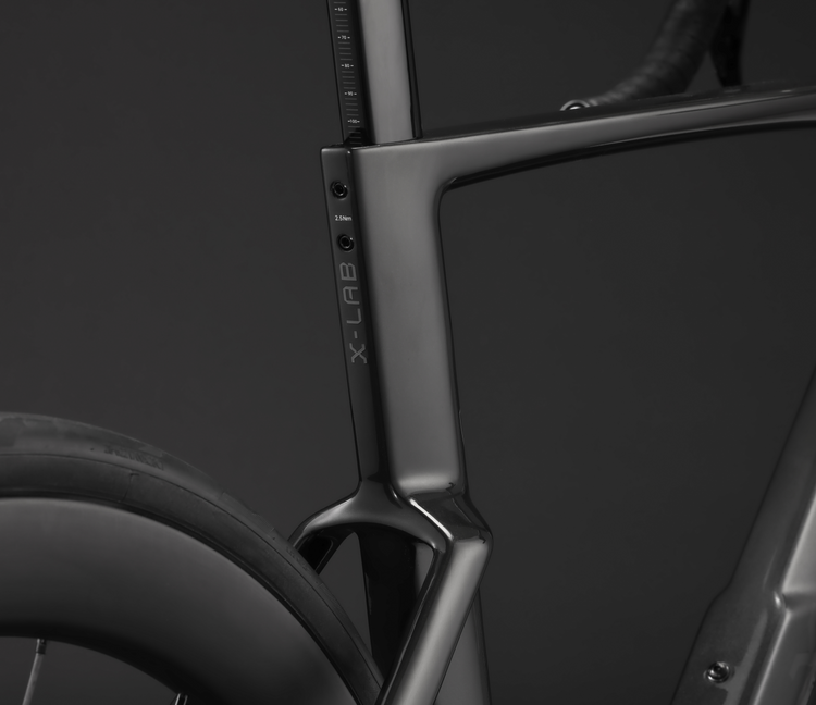 A-LAB AD8 Shimano 105 Di2 Road Bike, black/Grey, bixbybicycles.com