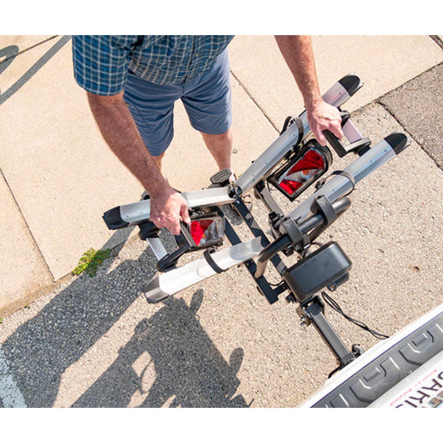 Saris Door Country 2 Bike Motorized 2" Hitch Rack, Electric, #4800, bixbybicycles.com