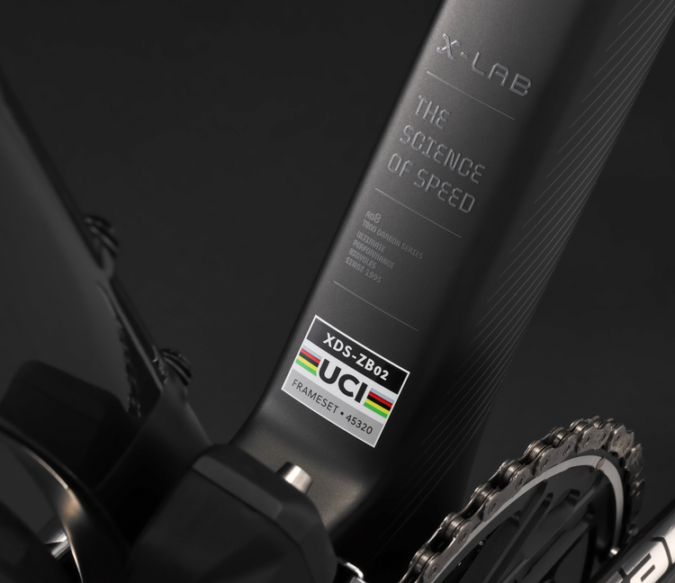 A-LAB AD8 Shimano 105 Di2 Road Bike, black/Grey, bixbybicycles.com