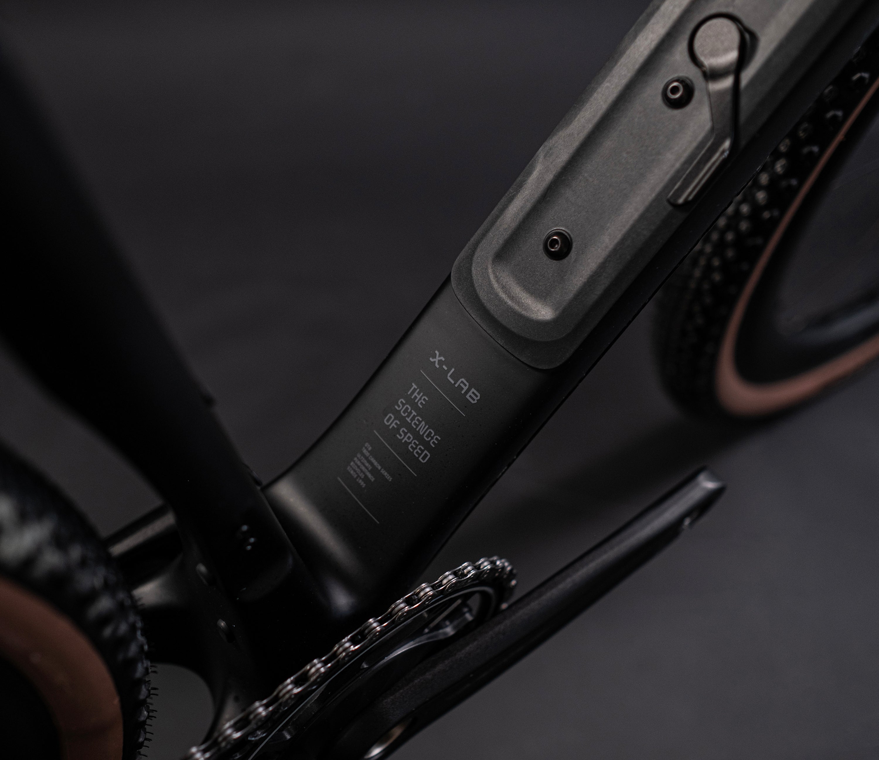X-LAB GT8 Shimano 105 Di2 Gravel Bike, Afterburner Black, bixbybicycles.com