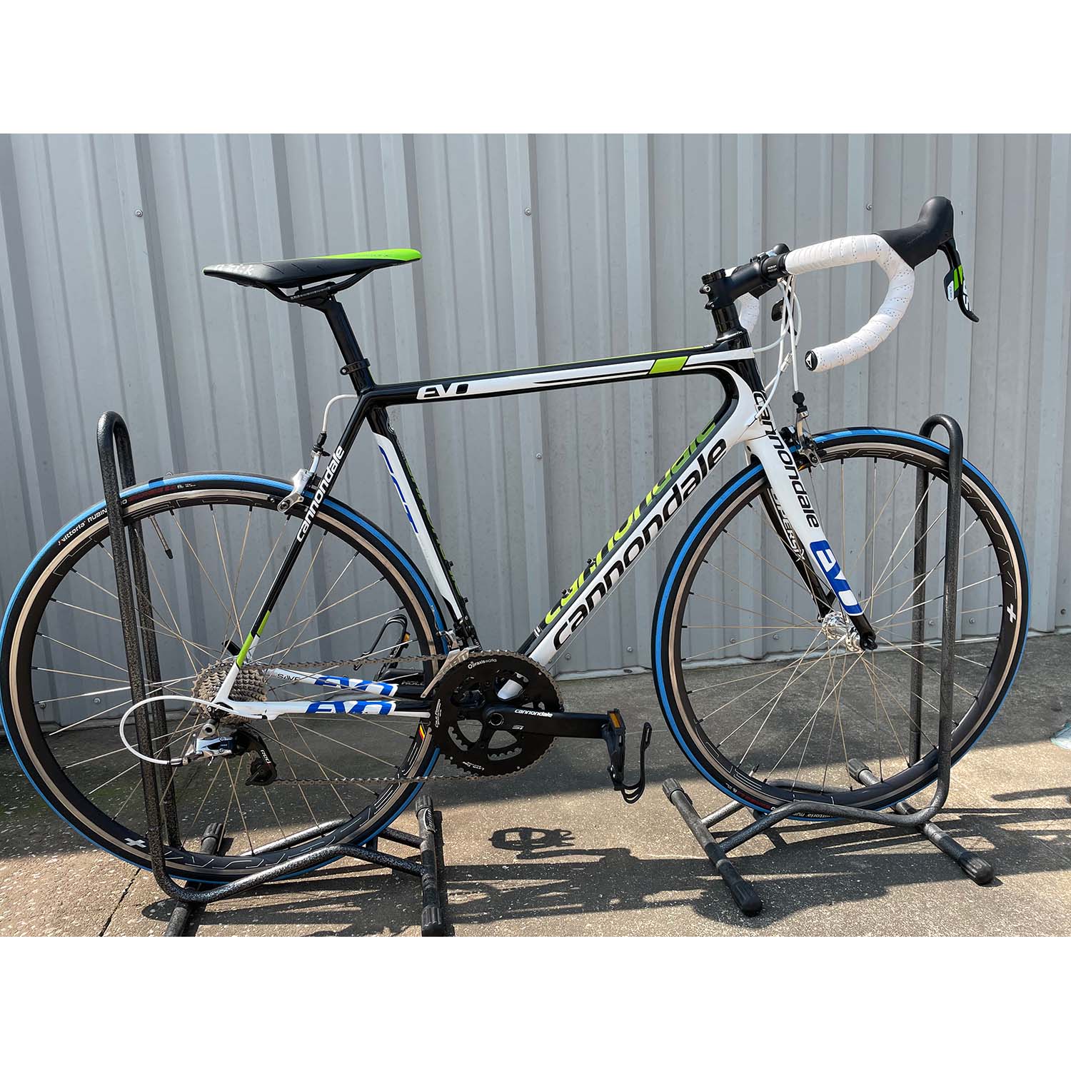Pre-Owned Cannondale EVO Supersix with power meter- 56cm – Bixby 