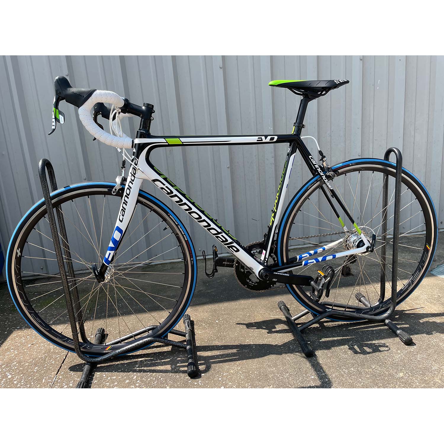 Pre-Owned Cannondale EVO Supersix with power meter- 56cm – Bixby