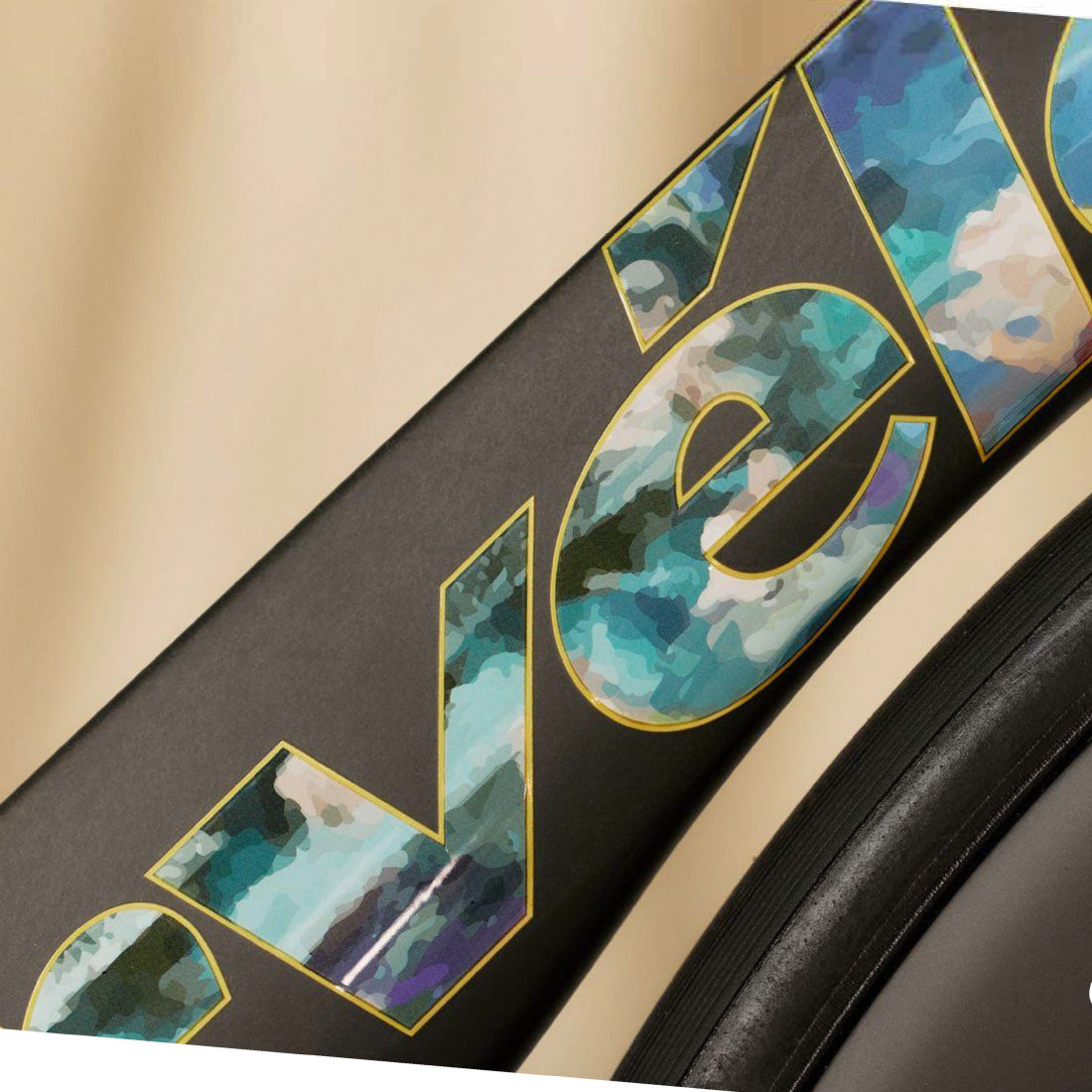 【希少】バイスクル　Bicycle ONE PIECE新品 未開封 Introducing the Pocket-Friendly Electric Bicycle ZX! | Ninety One